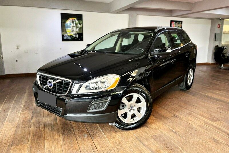 VOLVO XC60 2.0 T5 COMFORT FWD TURBO GASOLINA 4P AUTOMÁTICO ANO 2012 COR PRETO