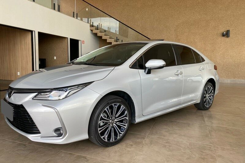 COROLLA 2.0 VVT-IE FLEX ALTIS DIRECT SHIFT ANO 2020 COR PRATA