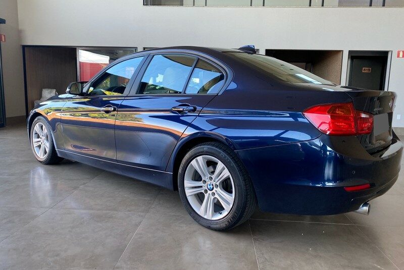 BMW 320I 2.0 16V TURBO ACTIVE FLEX 4P AUTOMÁTICO ANO 2015 COR AZUL